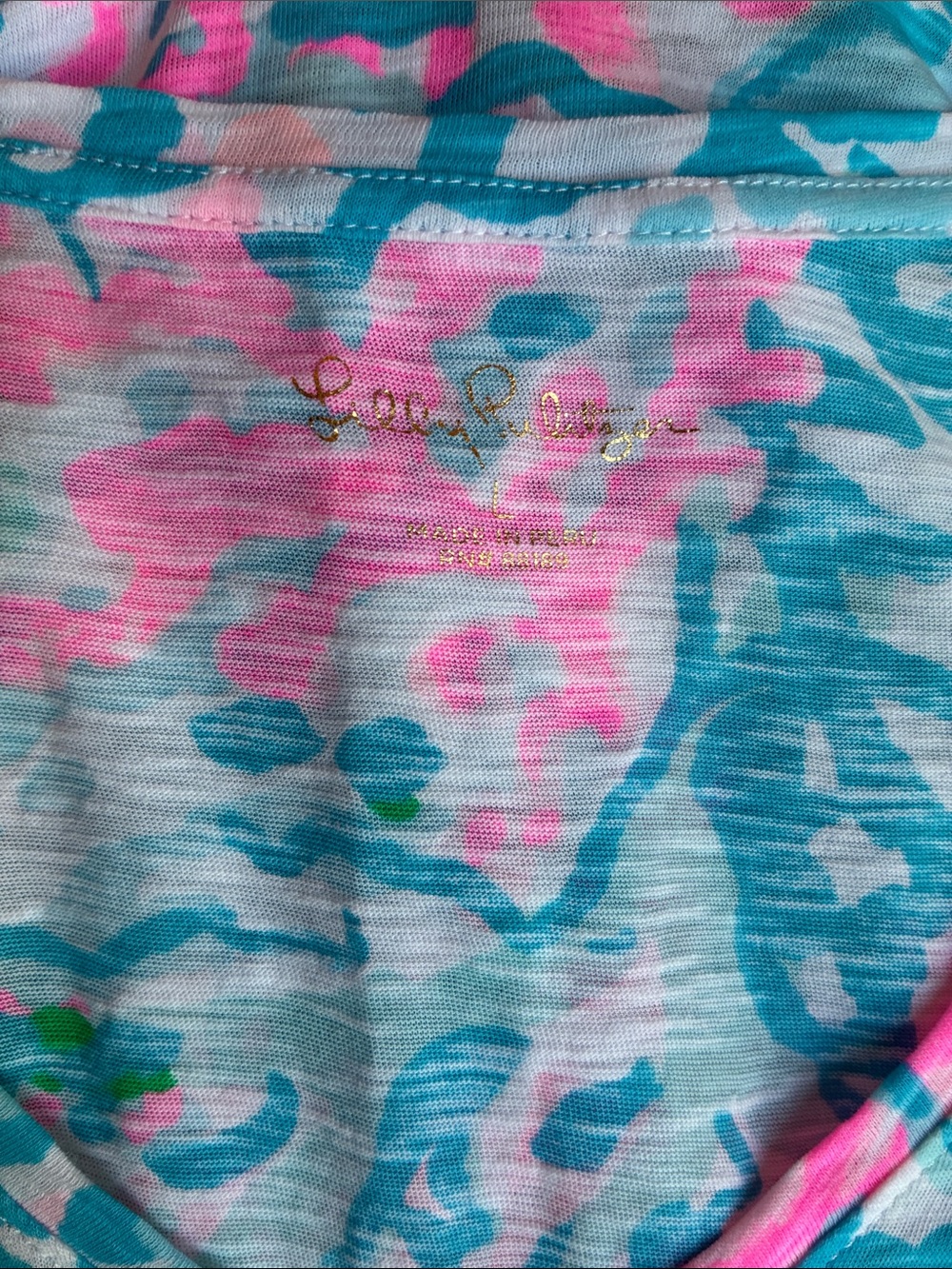 Lilly Pulitzer Etta Tropical Coastal Print V-Neck Short Sleeve Top Size Large - Picture 2 of 7